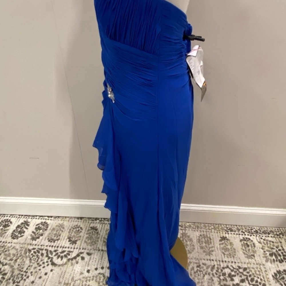 Elegant Blue Strapless Evening Gown - Picture 3 of 5